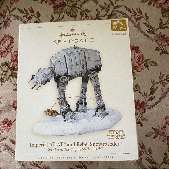 Hallmark 2006 Star Wars AT-AT Ornament - Picture 1 of 6